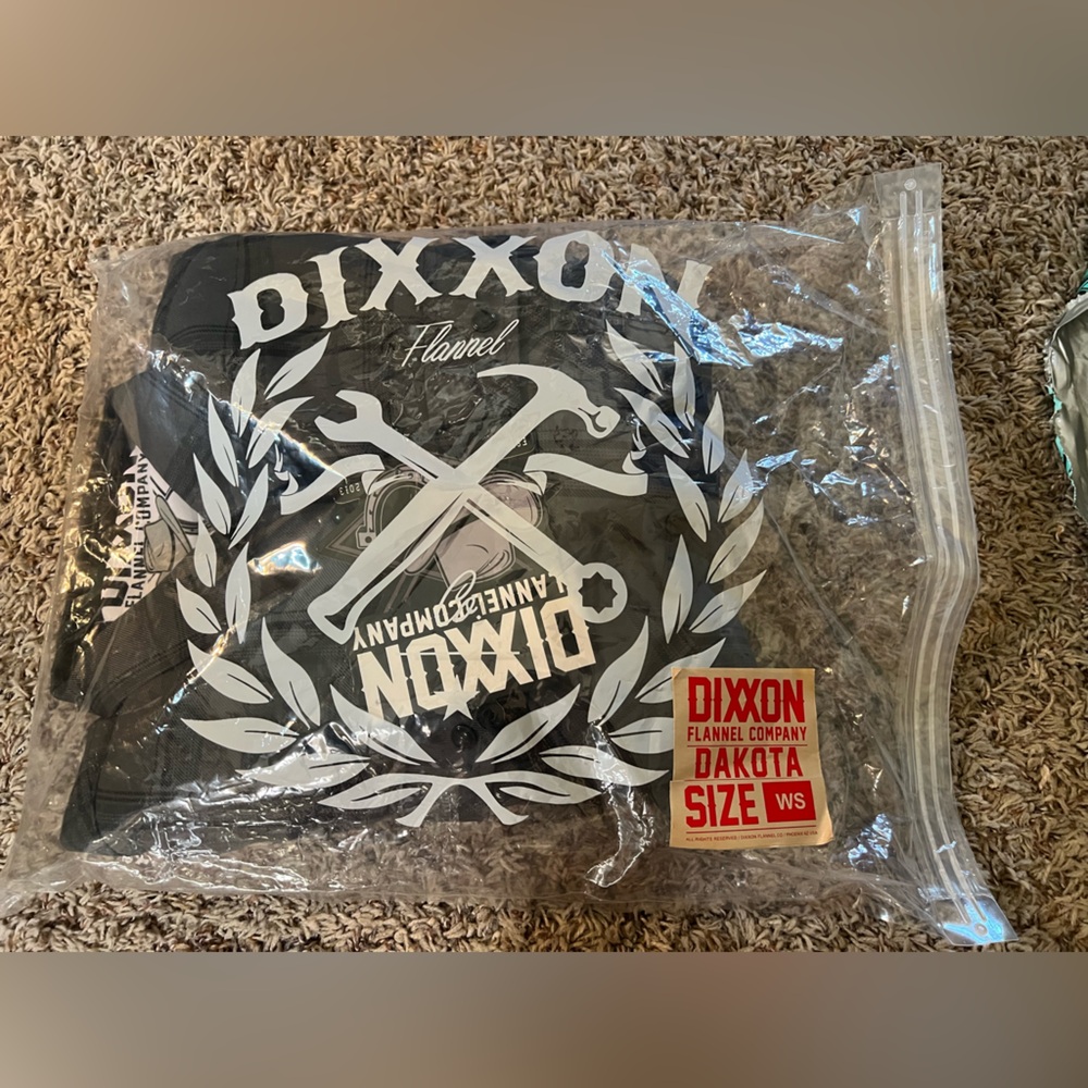 Women’s Dixxon Sherpa flannel jacket